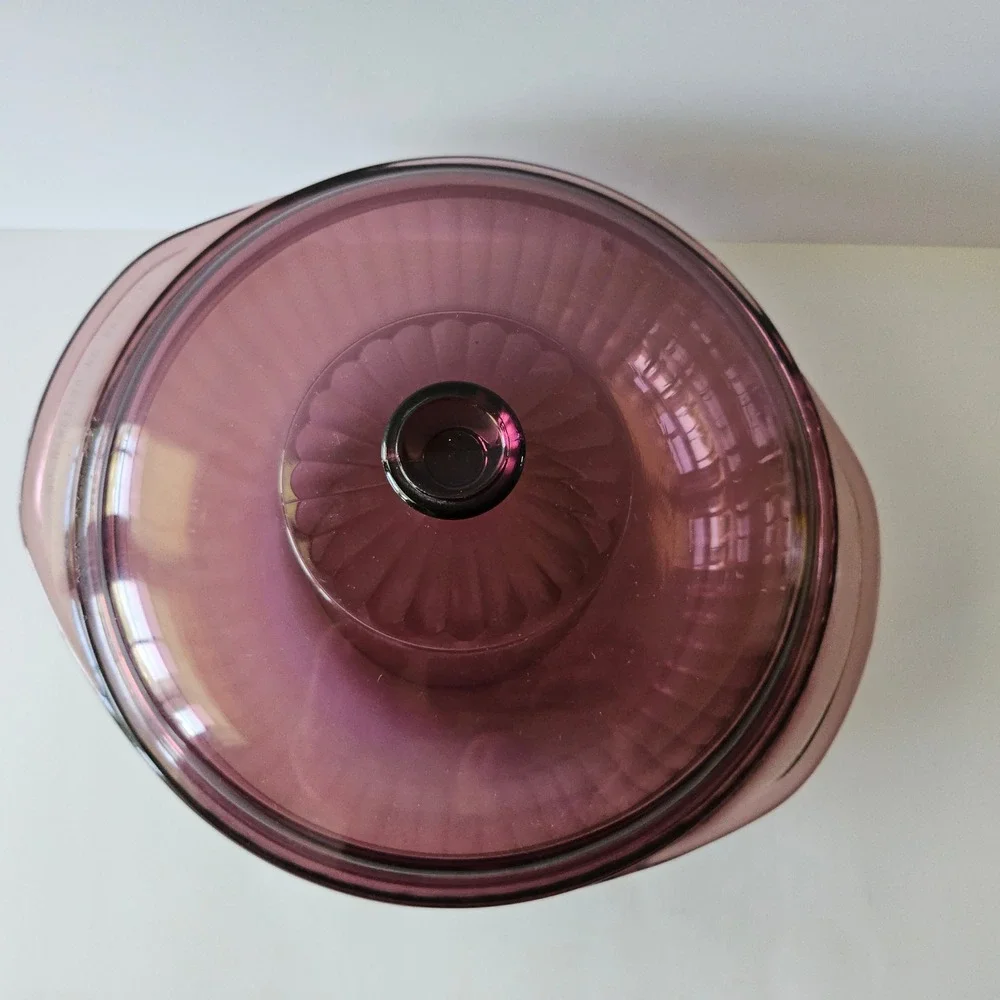 Vtg Pyrex Visions Corning 2qt Ribbed Casserole Dish w Lid - Cranberry Glass
